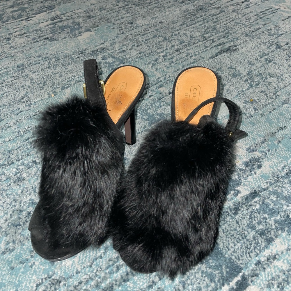 Designer Heels - Picture 3 of 4